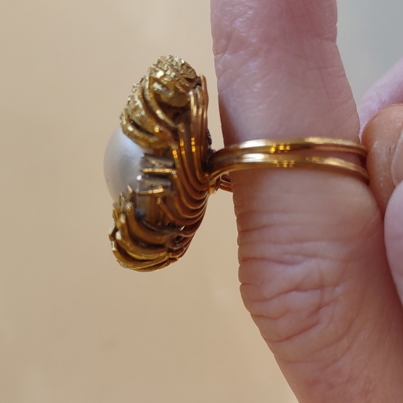 Mabe pearl 18kt Yellow Gold Ring, diamonds, estate Ring vintage - Picture 8 of 16